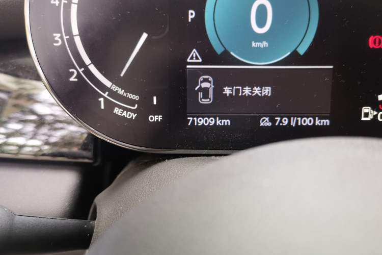 Used MINI 2022 1.5T COOPER Five-Door Edition The Coopers Commemorative Version Odometer Close Up