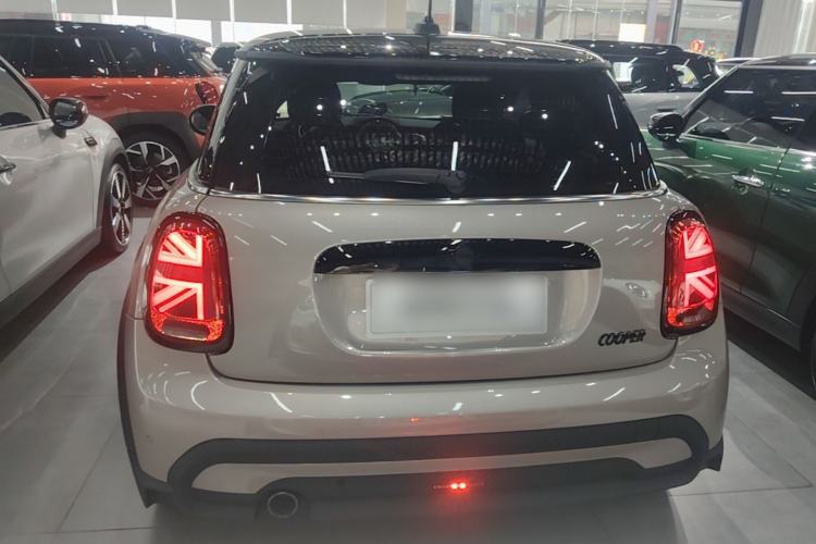Used MINI 2022 Updated 1.5T COOPER Artist Rear