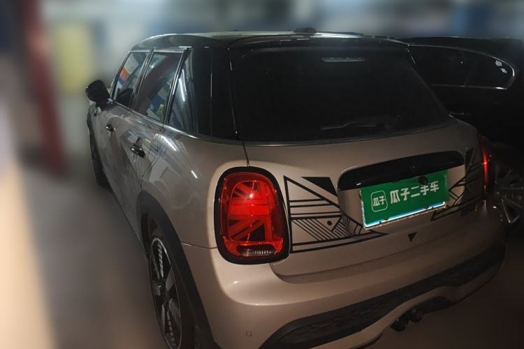 Used MINI 2022 Revised 2.0T COOPER S Artist Five-Door Edition Rear Left 45 Deg