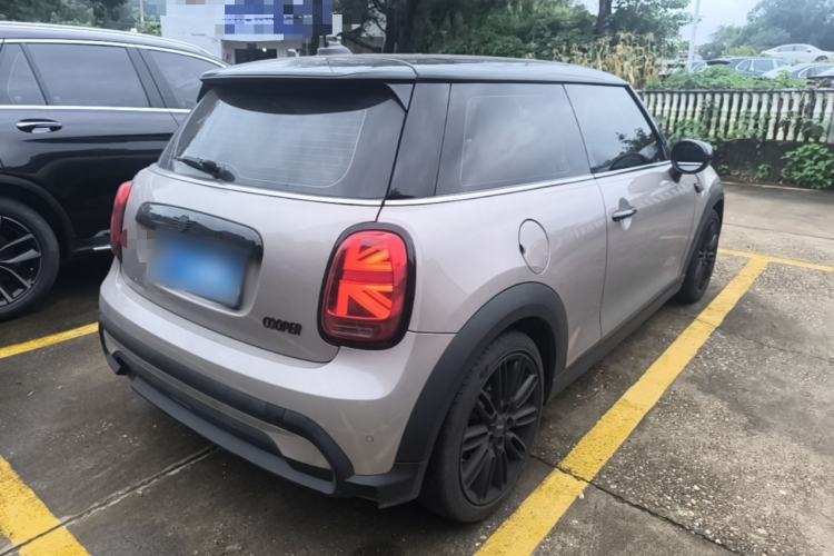 Used MINI 2022 1.5T COOPER Artist Rear Right 45 Deg