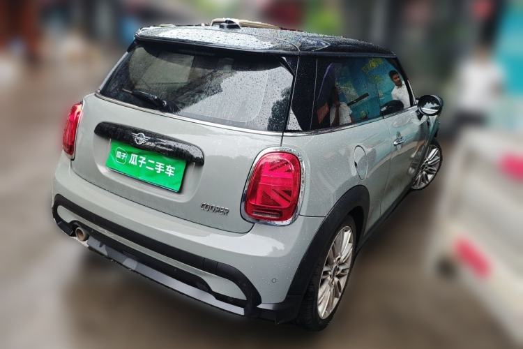 Used MINI 2022 Updated 1.5T COOPER Classic Edition Rear Right 45 Deg