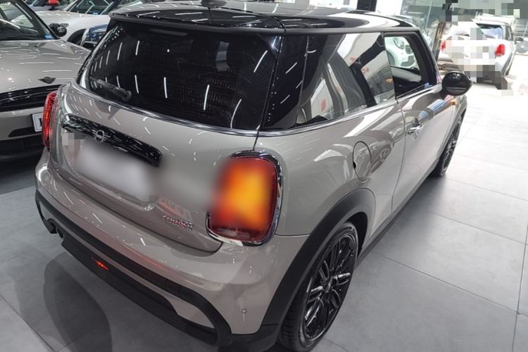 Used MINI 2022 1.5T COOPER Artist Rear Right 45 Deg