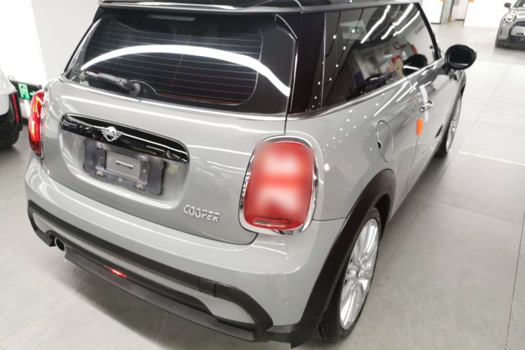 Used MINI 2022 Updated 1.5T COOPER Classic Edition Rear Right 45 Deg