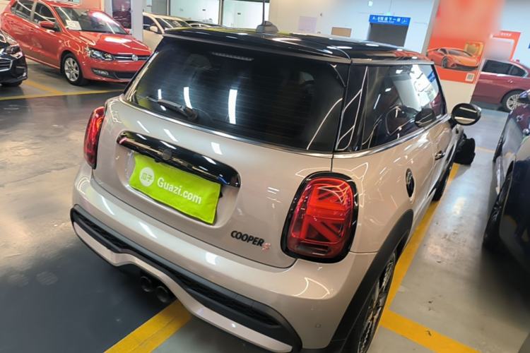 Used MINI 2022 Updated 2.0T COOPER S Artist Rear Right 45 Deg