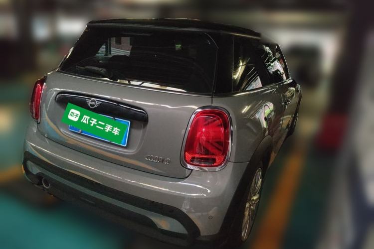 Used MINI 2022 Updated 1.5T COOPER Classic Edition Rear Right 45 Deg