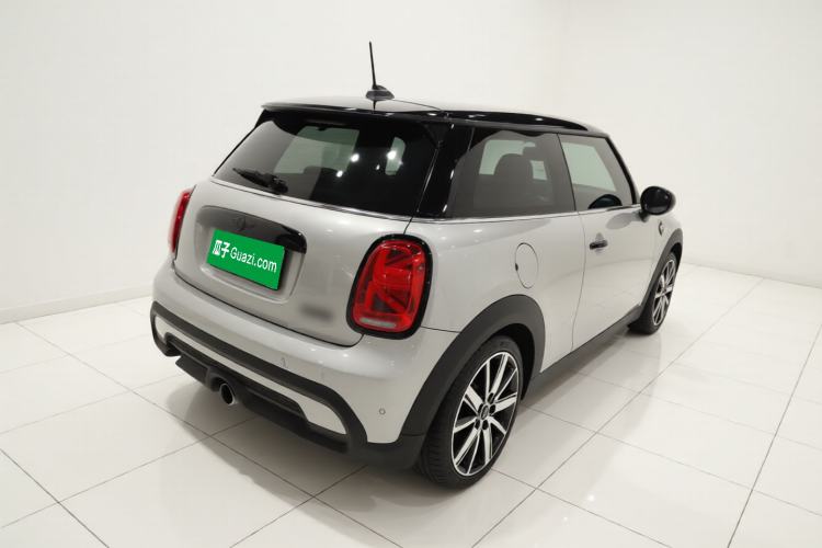Used MINI 2022 Updated 1.5T COOPER Artist Rear Right 45 Deg
