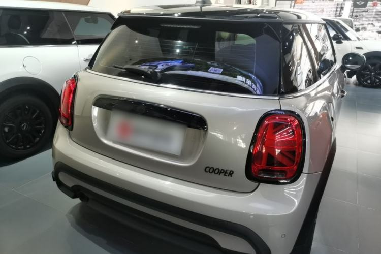 Used MINI 2022 Updated 1.5T COOPER Artist Rear