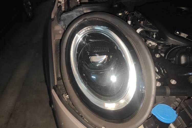 Used MINI 2022 Revised 2.0T COOPER S Artist Five-Door Edition Right Front Headlight