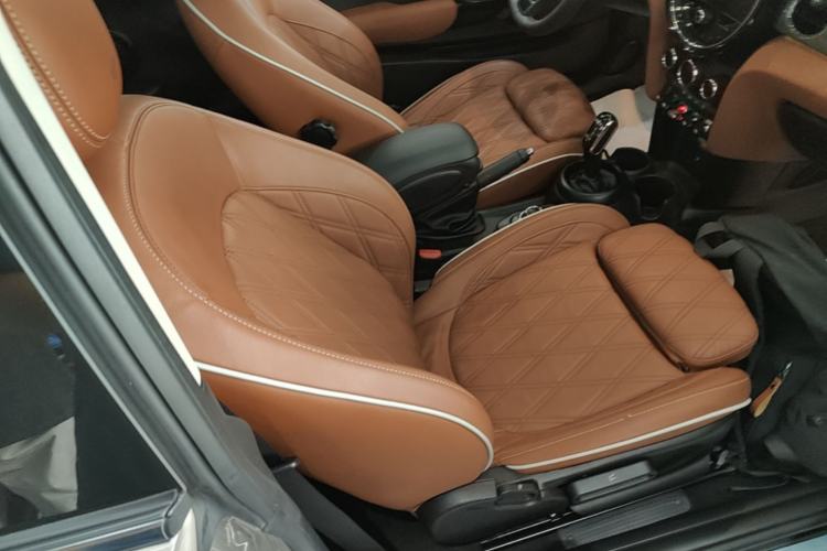 Used MINI 2022 1.5T COOPER Artist Right Front Seat
