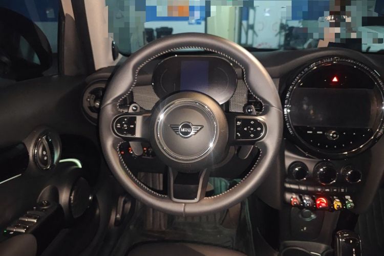 Used MINI 2022 Revised 2.0T COOPER S Artist Five-Door Edition Steering Wheel