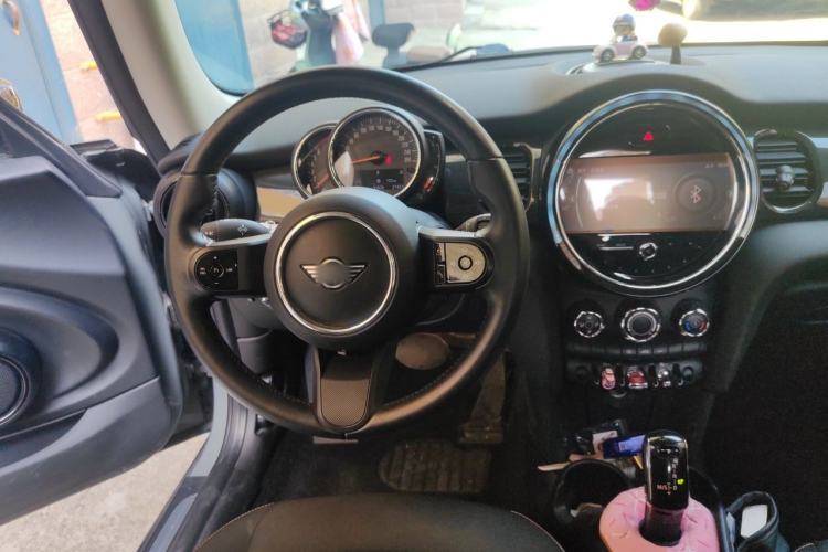 Used MINI 2022 1.5T ONE Steering Wheel