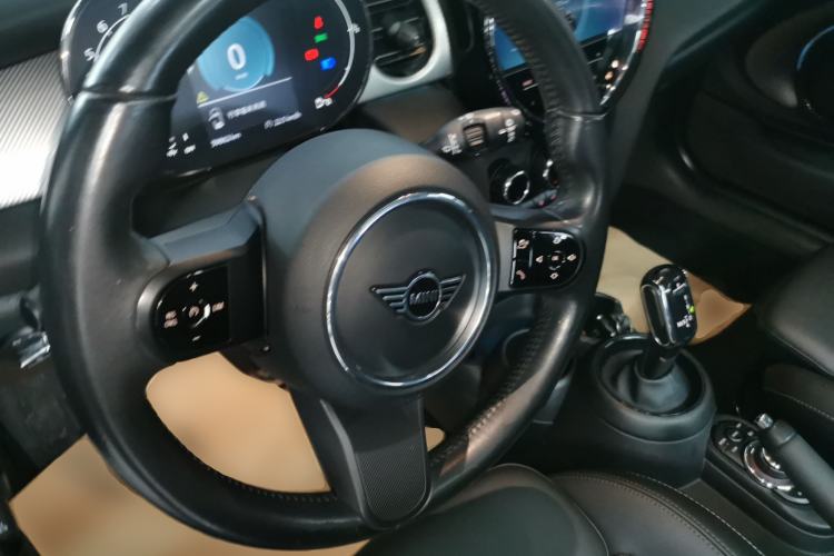 Used MINI 2022 Updated 1.5T COOPER Classic Edition Steering Wheel