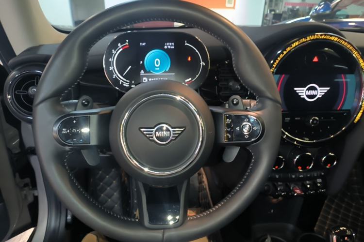 Used MINI 2022 Updated 2.0T COOPER S Artist Steering Wheel