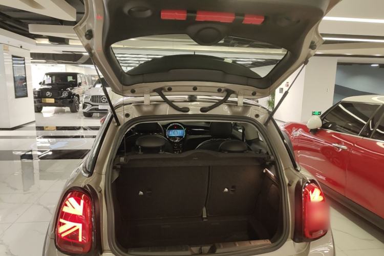 Used MINI 2022 2.0T COOPER S Artist Trunk