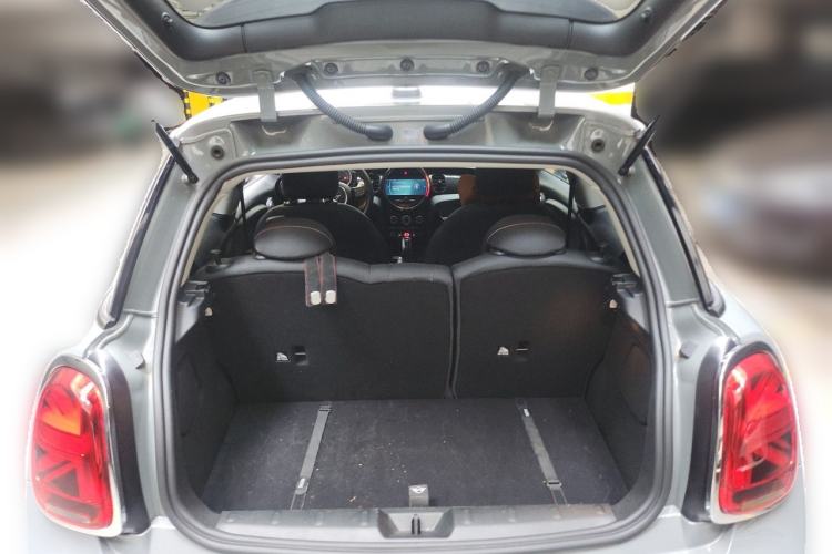Used MINI 2022 1.5T ONE Trunk