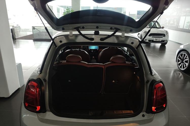 Used MINI 2022 1.5T COOPER The Coopers Commemorative Edition Trunk