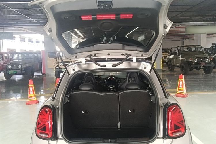 Used MINI 2022 2.0T COOPER S Racing Driver Trunk