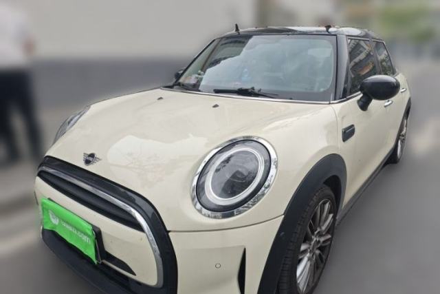 Used MINI 2022 Updated 1.5T COOPER Classic Edition Five-Door Version