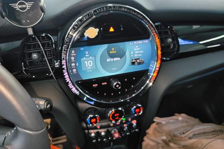 Used MINI 2022 1.5T COOPER Artist Audio And AC Panel