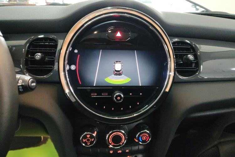 Used MINI 2022 Updated 1.5T ONE Five-Door PLUS Edition Audio And AC Panel
