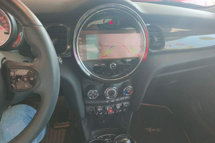 Used MINI 2022 Updated 1.5T ONE Audio And AC Panel