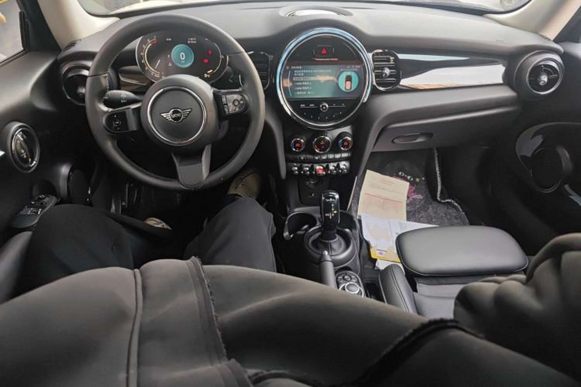 Used MINI 2022 1.5T COOPER Classic Edition Center Console