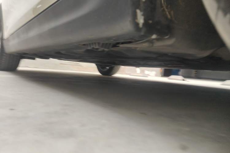 Used MINI 2022 Updated 1.5T ONE Chassis Front Right