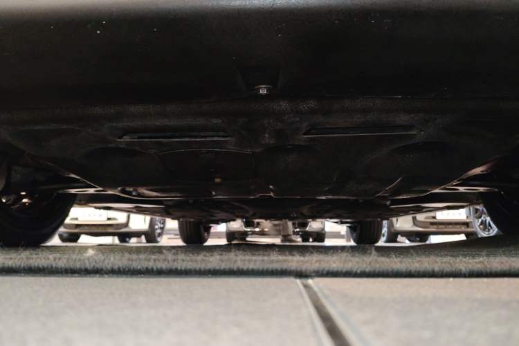 Used MINI 2022 1.5T ONE Chassis Front