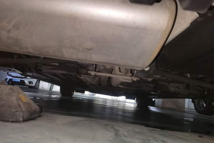 Used MINI 2022 Updated 1.5T COOPER Classic Edition Five-Door Version Chassis Rear