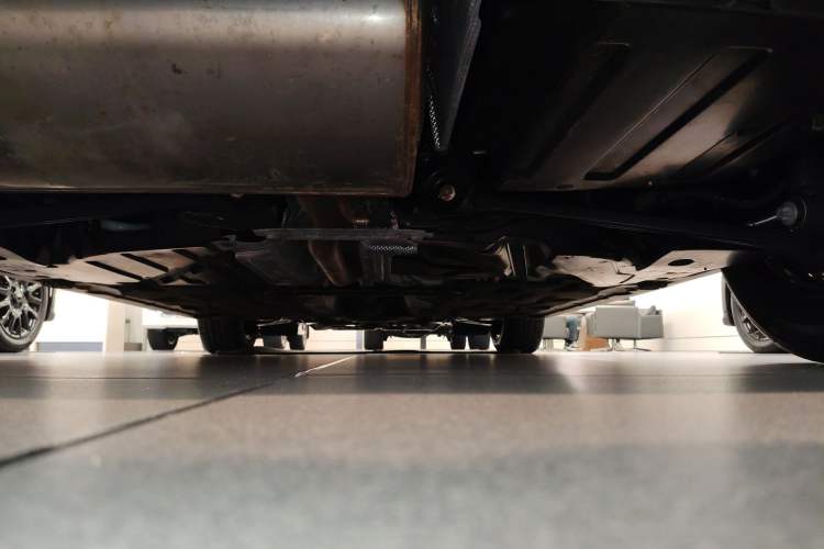 Used MINI 2022 1.5T ONE Chassis Rear