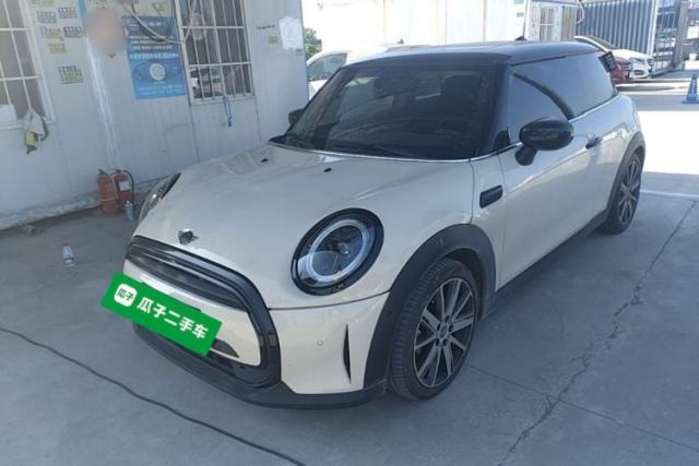 MINI 2022 Updated 1.5T COOPER Artist d’occasion
