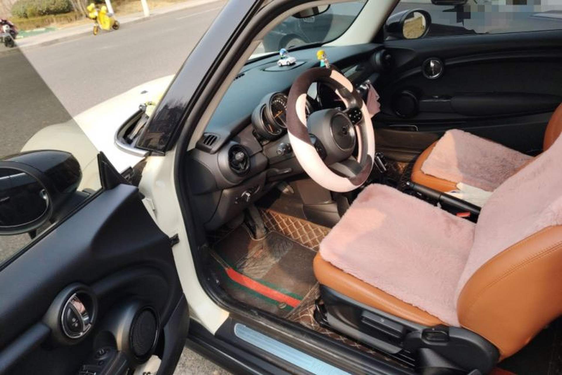 Used MINI 2022 Updated 1.5T ONE Driver Seat