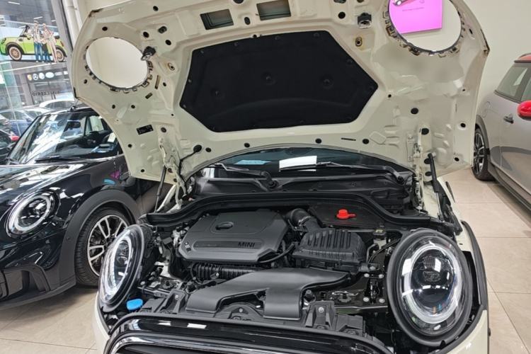 Used MINI 2022 1.5T COOPER Classic Edition Engine Bay