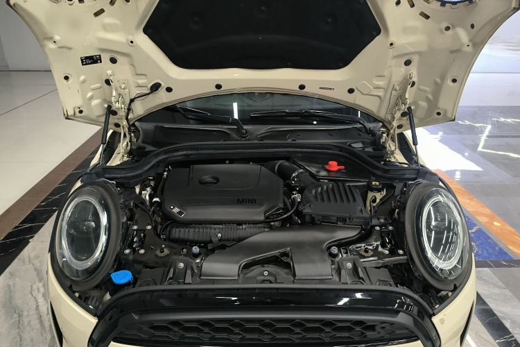 Used MINI 2022 Revised 2.0T COOPER S Artist Five-Door Edition Engine Bay
