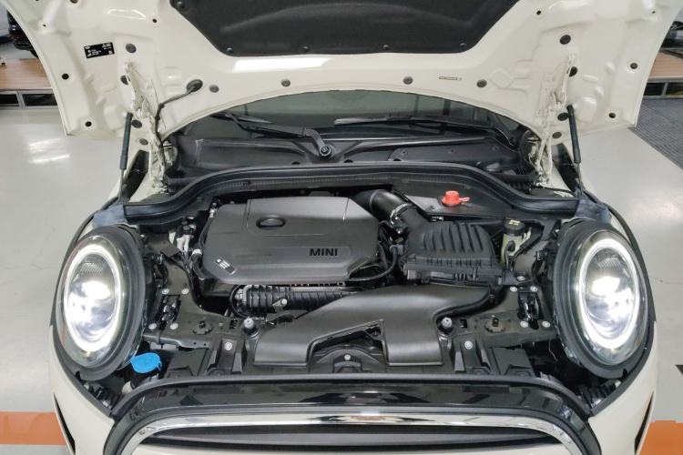 Used MINI 2022 Updated 1.5T ONE Five-Door PLUS Edition Engine Bay