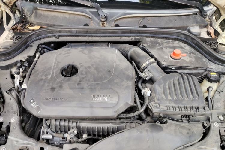 Used MINI 2022 Updated 1.5T ONE Five-Door PLUS Edition Engine Bay