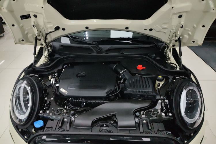 Used MINI 2022 1.5T COOPER Artist Engine Bay