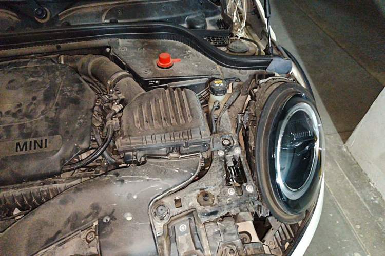 Used MINI 2022 1.5T COOPER Classic Edition Five-Door Version Engine Bay Left