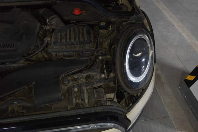 Used MINI 2022 1.5T ONE Engine Bay Left