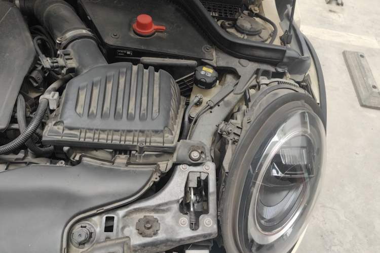 Used MINI 2022 Updated 1.5T ONE Engine Bay Left