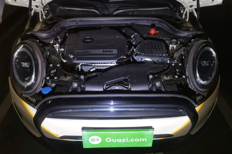 Used MINI 2022 Updated 1.5T COOPER Classic Edition Five-Door Version Engine Bay