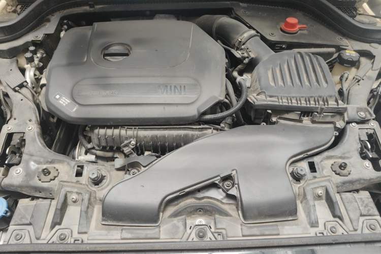 Used MINI 2022 Updated 1.5T ONE Engine Bay