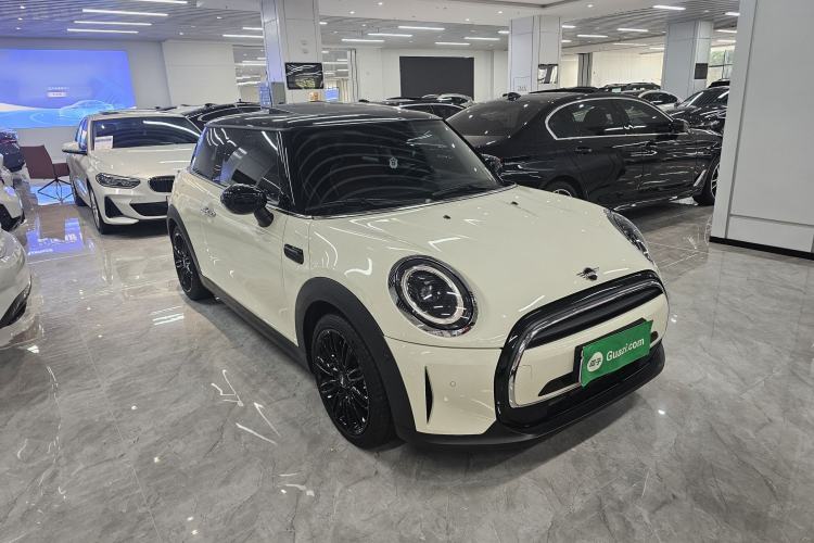 Used MINI 2022 Updated 1.5T COOPER Artist Exterior 1
