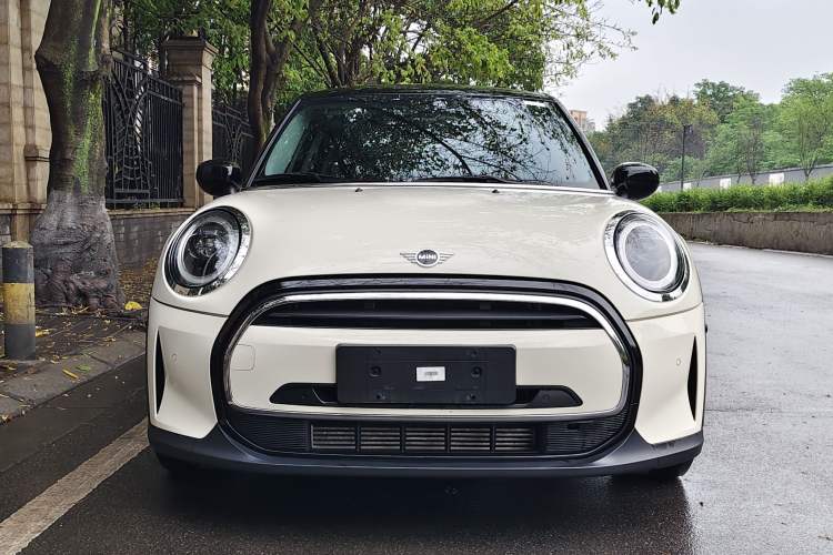 Used MINI 2022 Updated 1.5T COOPER Classic Edition Five-Door Version Exterior 1