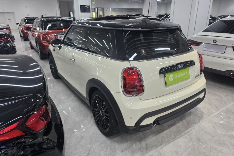 Used MINI 2022 Updated 1.5T COOPER Artist Exterior 2