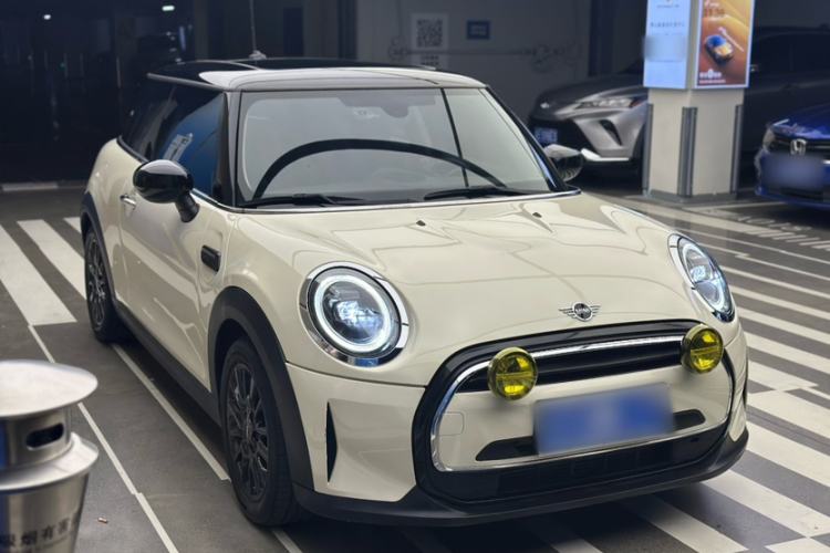 Used MINI 2022 1.5T ONE Exterior 2