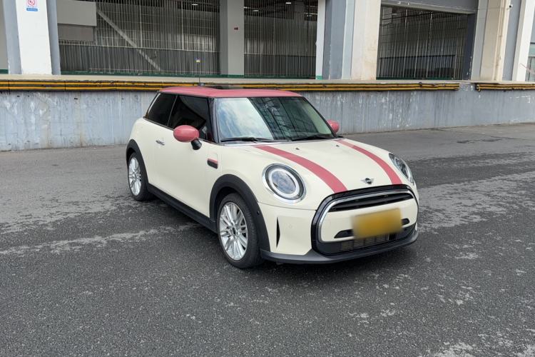 Used MINI 2022 Updated 1.5T COOPER Classic Edition Exterior 2