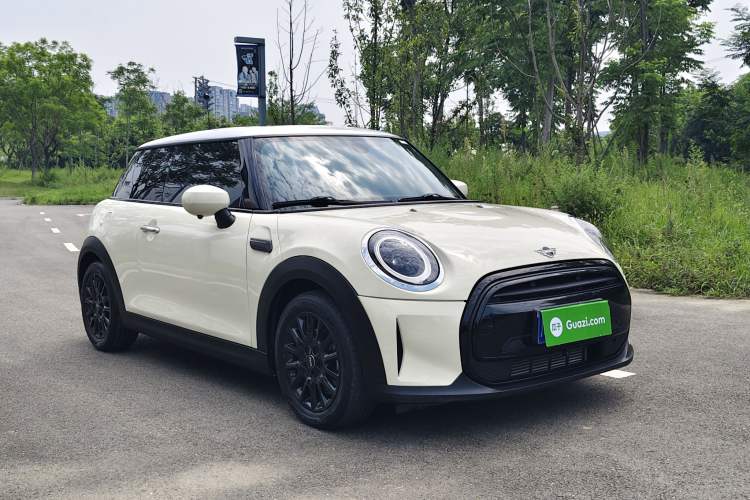 Used MINI 2022 Updated 1.5T ONE Exterior 2