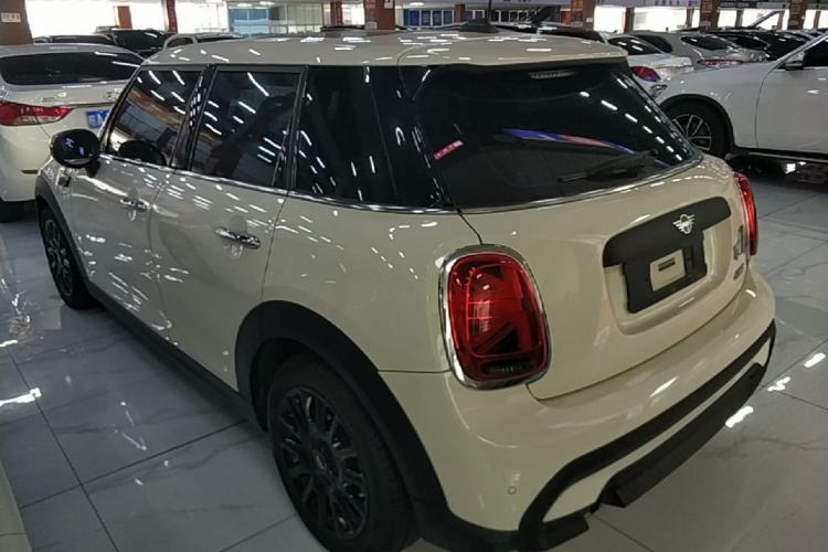 Used MINI 2022 1.5T ONE Five-Door PLUS Exterior 2
