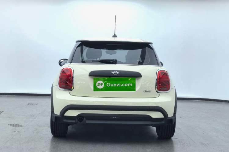 Used MINI 2022 Updated 1.5T ONE Exterior 3